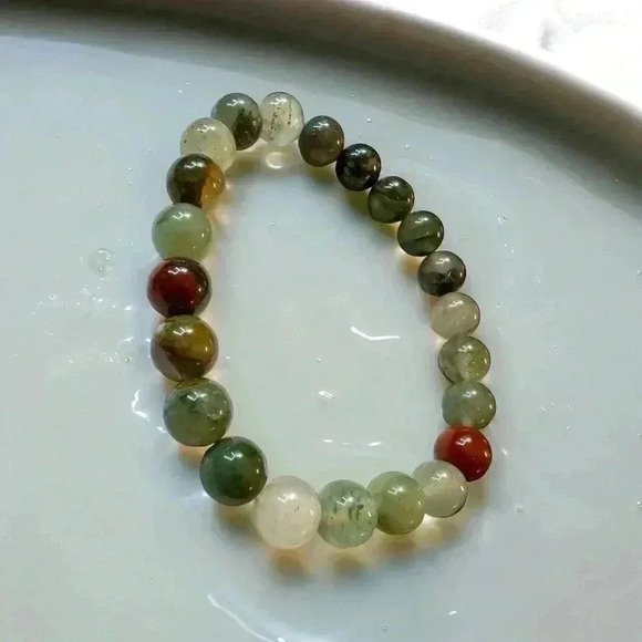 19g Natural Multicolor Jadeite Bracelet - Picture 4 of 6
